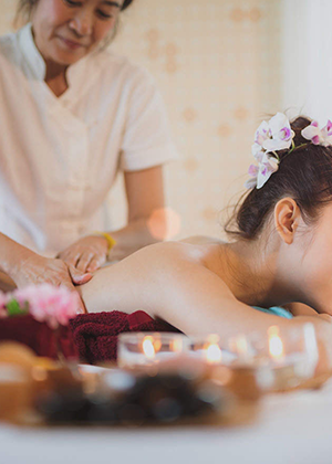 Thai therapy at our best spa in Karachi